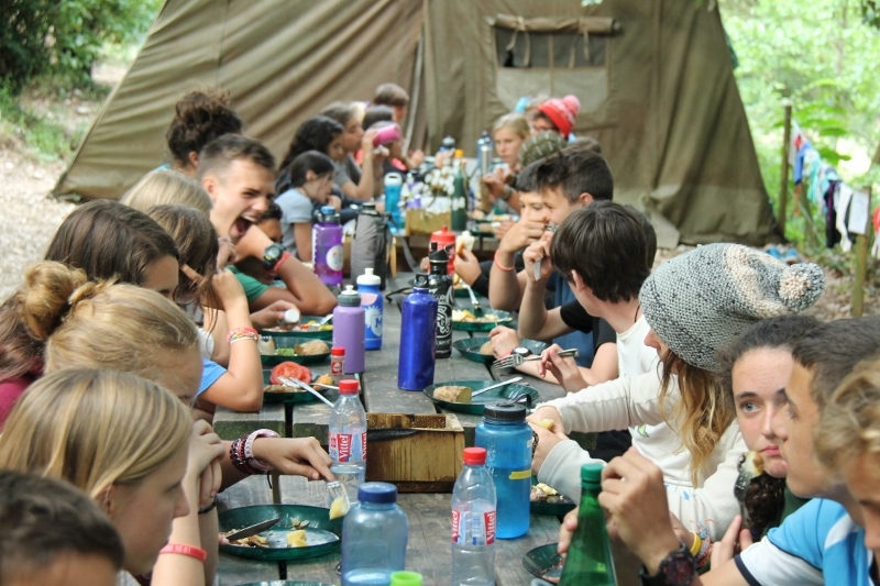 Village Camps International Summer Camp Ard&egrave;che, France 2019-07-26 https://www.villagecamps.com/journals_admin/images/917-22-08,09-07-2014  (800x600) (199).jpg